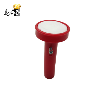 تصویر از فلافل زن پلاستیکی